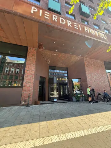 PIERDREI Hotel HafenCity Hamburg